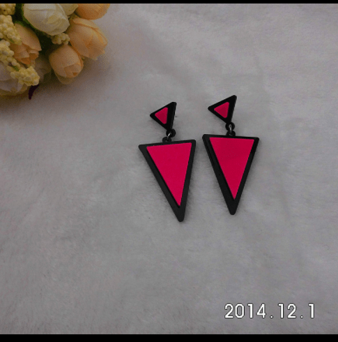 eszy2find ear rings Rose red triangle Fashion Accessories Cute All-match Nightclub Acrylic